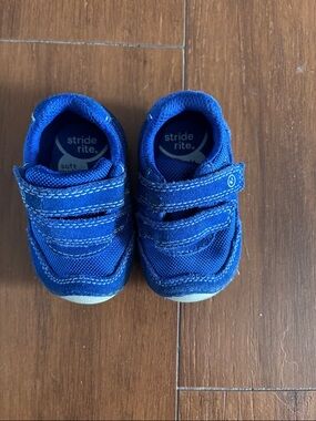 Stride Rite Royal Blue Toddler Velcro Sneakers